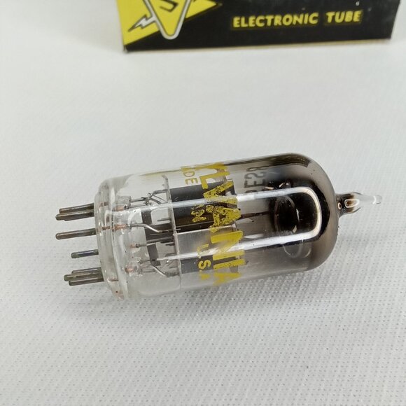 WWII Era Electronic Tube With Box Set Of 2 Sylvania Model 5ES8 NOS NIB 1940s - Picture 3 of 11